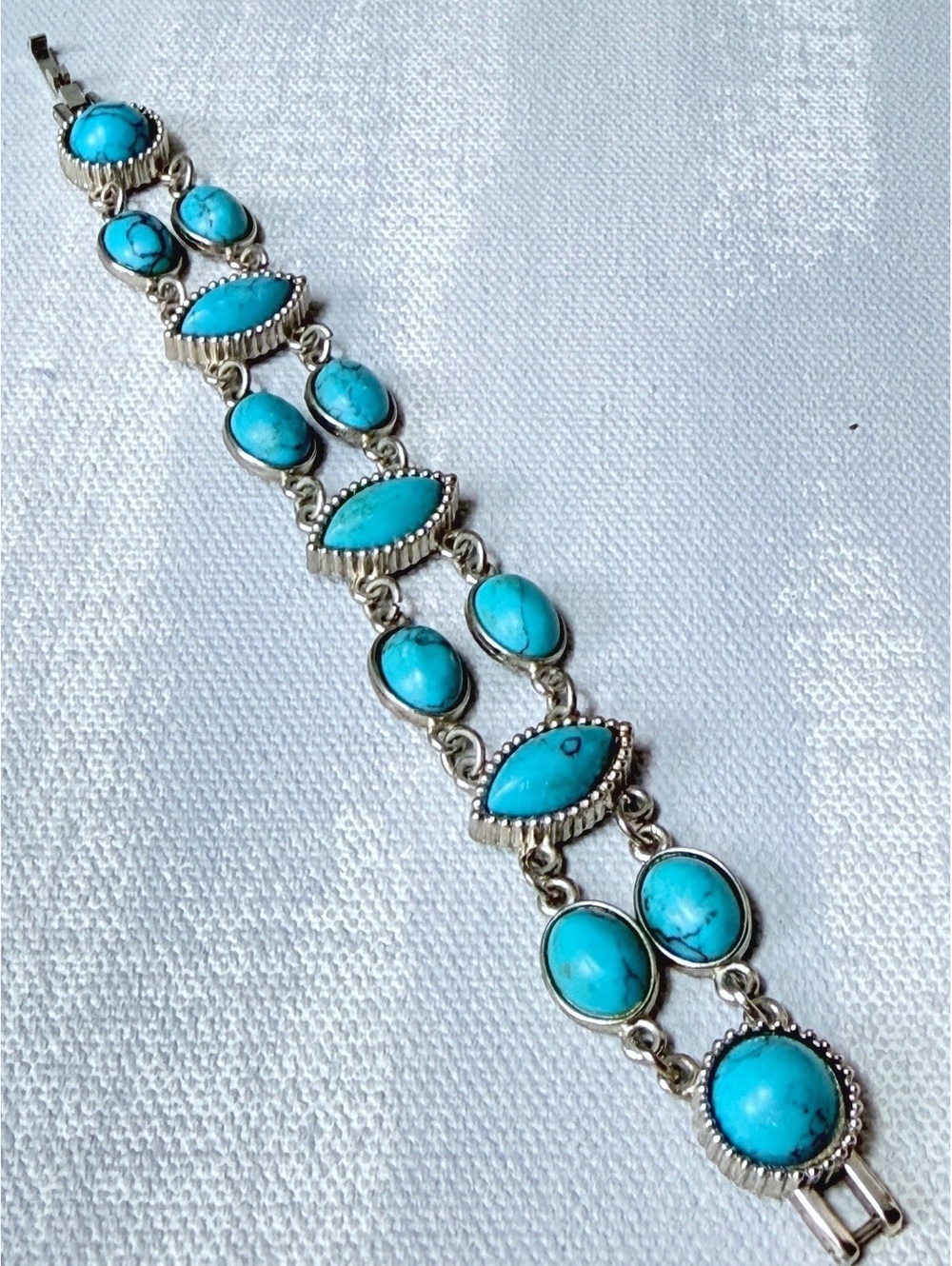 💥SOLD OUT💥Blue Howlite Silver Tone Double Strand Statement Bracelet - Picture 3 of 6